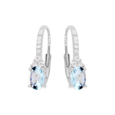 Boucles d'oreille en argent rhodié avec Topaze bleu clair et oxydes blancs sertis et fermoir dormeuse