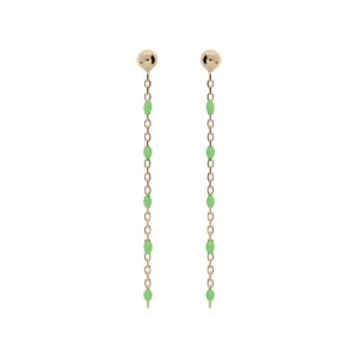 Boucles d'oreille en argent et dorure jaune chaînette avec perles vert fluo et fermoir poussette