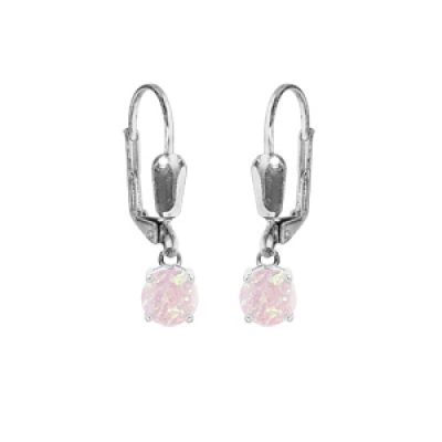 Boucles d'oreille en argent rhodié Opale rose de synthèse 5mm suspendue serti 4 griffes et fermoir dormeuse