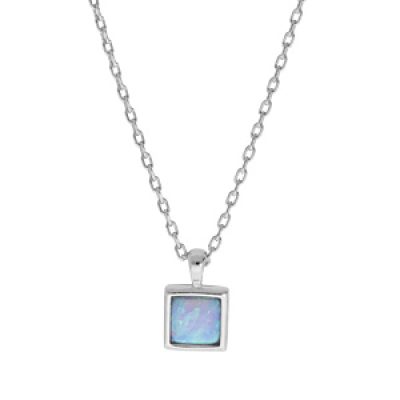 Collier en argent rhodié chaîne avec pendentif carré Opale bleue de synthèse 44