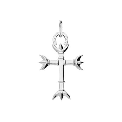 Pendentif en argent platiné croix Camarguaise petit modèle avec trident et fer à cheval