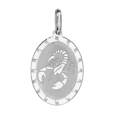 Pendentif en argent rhodié plaque ovale zodiaque Scorpion mat et brillant