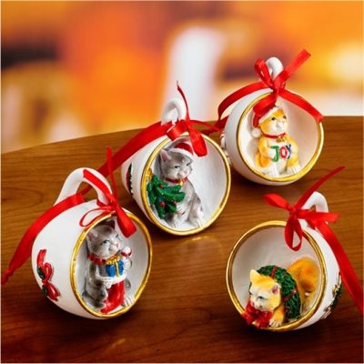 4 tasses décoration chatons Noël