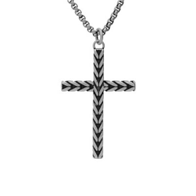 Collier en acier chaîne avec pendentif croix patinée 50+5cm