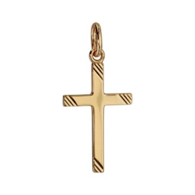 Pendentif croix en plaqué or striée