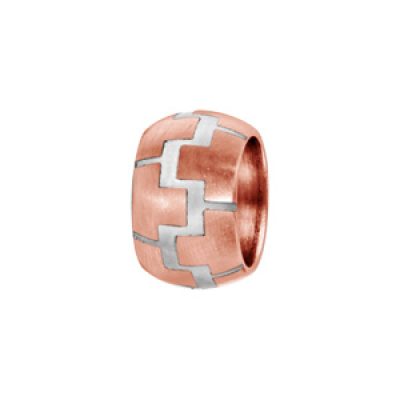 Charms Thabora grand modèle pour homme en acier et PVD rose anneau bombé motif zig zag