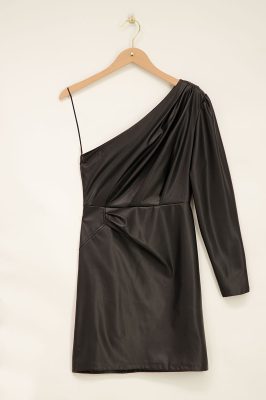 Robe asymétrique en similicuir noir | My Jewellery