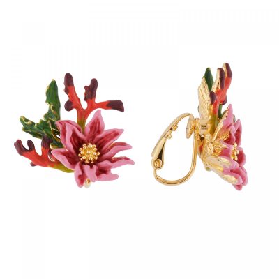 Boucles d'oreilles clip fleur rose au pistil doré et feuilles