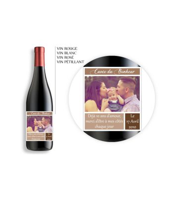 Bouteille de vin avec étiquette personnalisable avec photo modèle amour