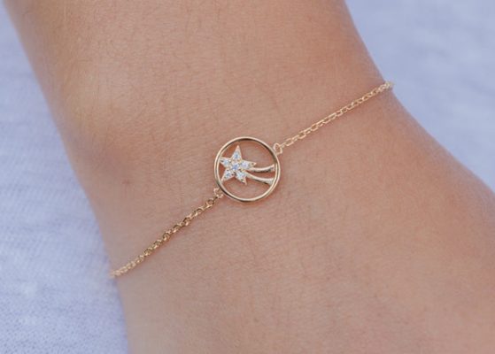 Bracelet étoile filante sertie de zircons plaqué or - Pour Femme - Bijoux Elise et moi