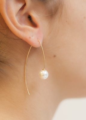 Boucles d'oreilles créoles perle blanche plaqué or - Pour Femme - Bijoux Elise et moi