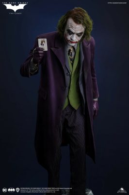 Queen Studios DC Comics : The Dark Knight - Statue à l'échelle 1:1 du Joker