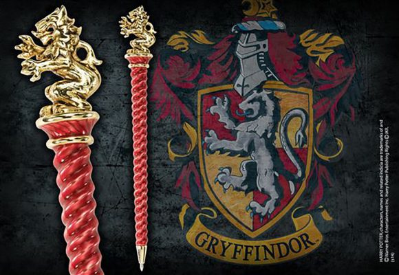 The Noble Collection Harry Potter: Gryffindor Gold Plated Pen