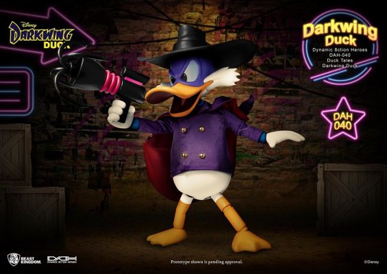 Beast Kingdom Disney: Duck Tales - Darkwing Duck 1:9 Scale Figure