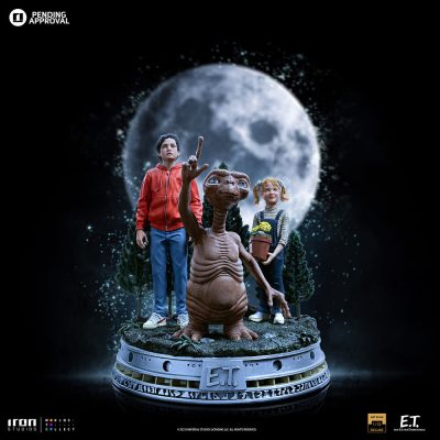 Iron Studios E.T. the Extra Terrestrial: Elliot and Gertie Deluxe 1:10 Scale Statue
