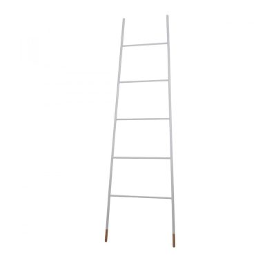 porte-manteaux-magazines-ladder-rack