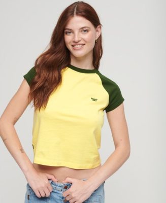 Superdry Femme T-shirt en Coton bio à Manches Raglan et à Logo Essential Jaune Taille: 44