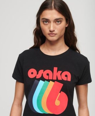 Superdry Femme T-shirt Ajusté à Manches Courtes Imprimé Osaka Noir Taille: 40